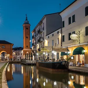 https://locanda-la-comacina.emilia-romagnahotels.net