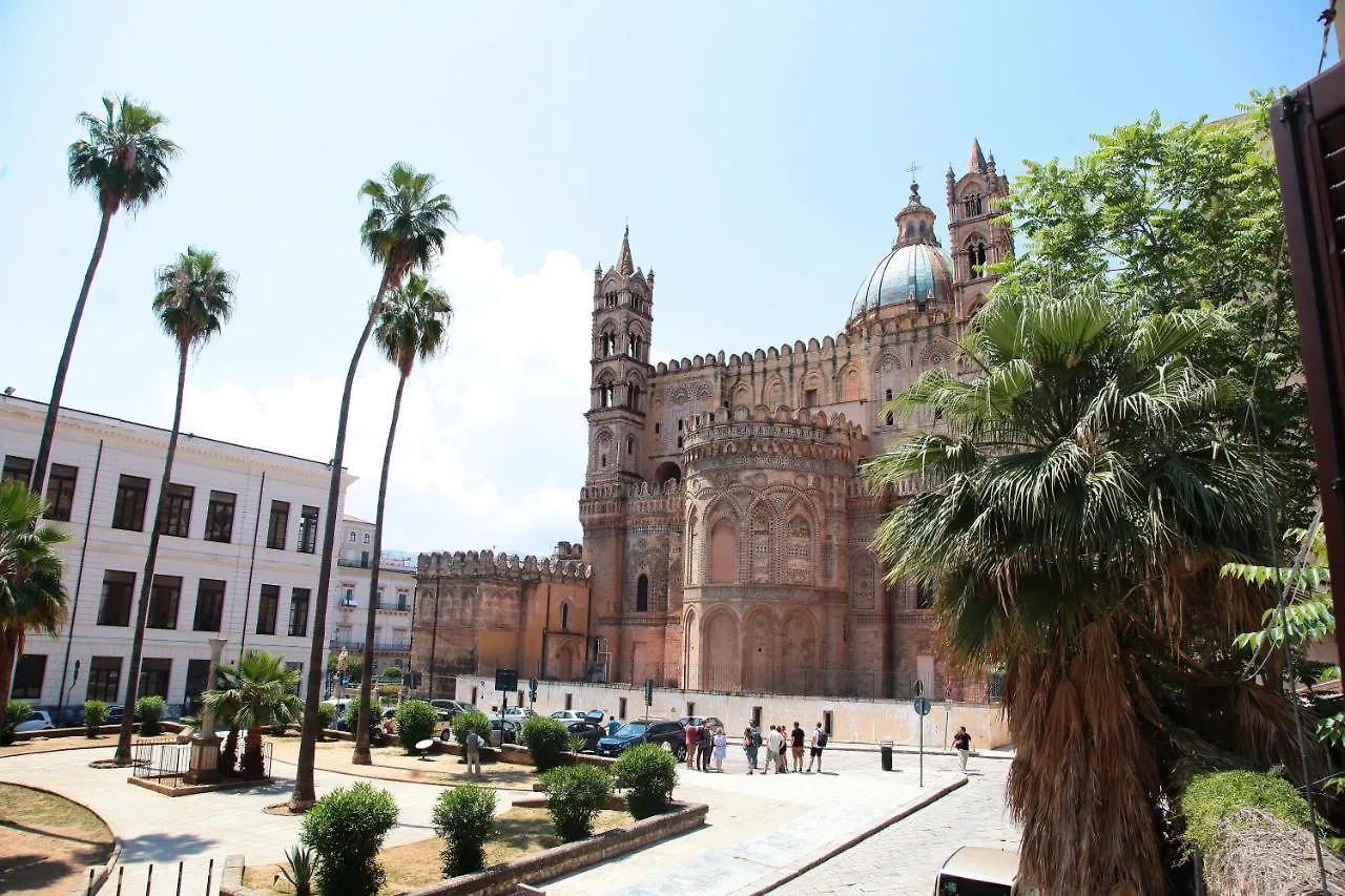 Frühstückspension Alle Absidi Della Cattedrale Palermo Italien